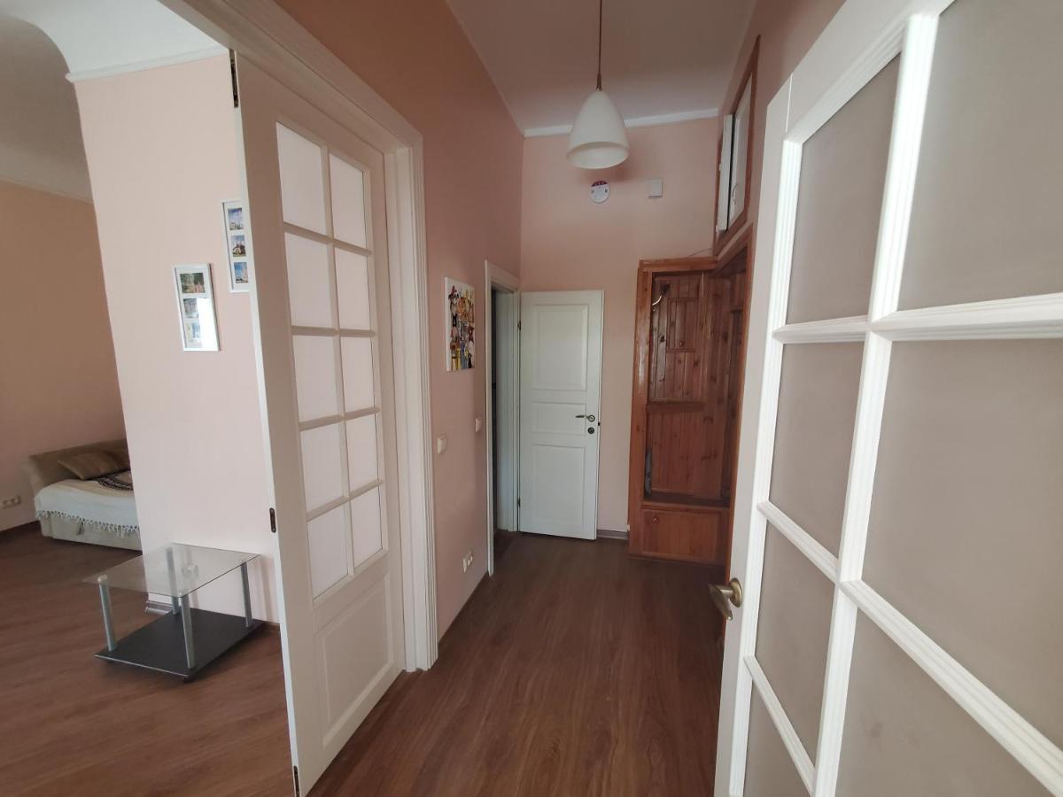 Kyiv Top Location 60M2 Apt In Old City Fast Wifi Selfchekin Экстерьер фото
